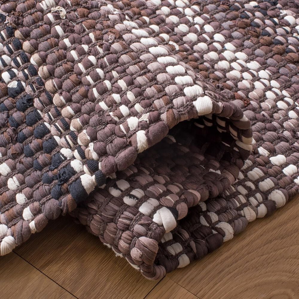 Safavieh Montauk 2&#39;3&quot; x 8&#39; Brown and Ivory Runner, , large