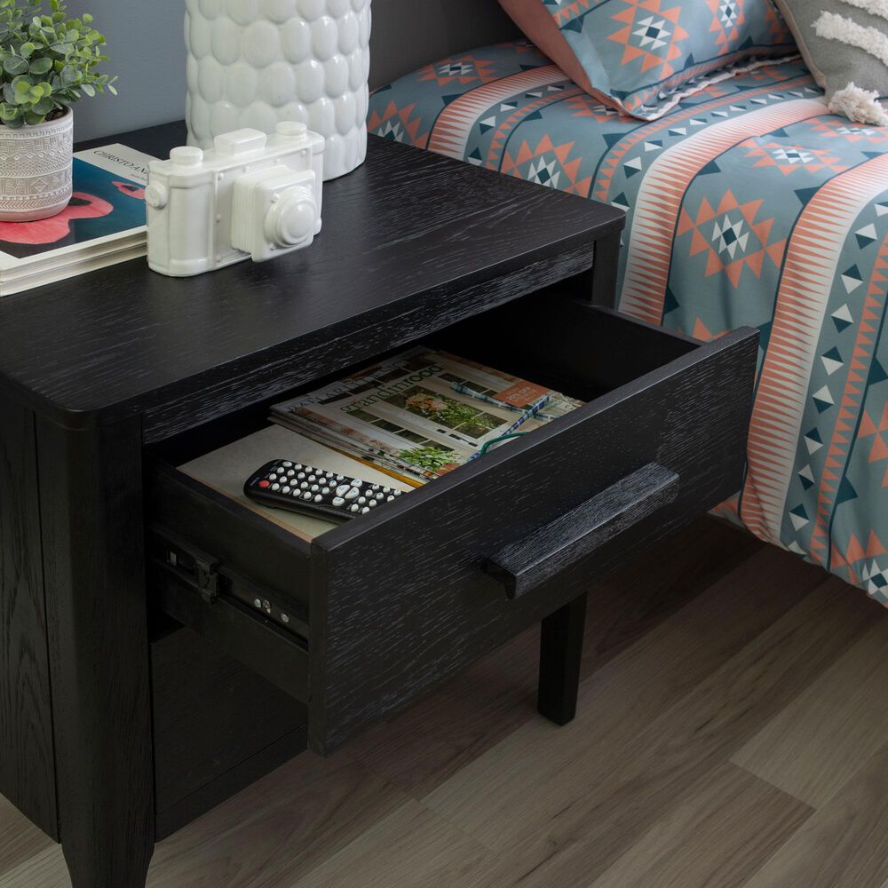 Linon Home Decor Wilcox Side Table in Black, , large