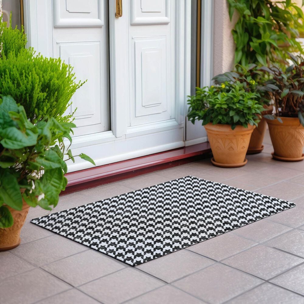 Dalyn Rug Company Hinton 1&#39;8&quot; x 2&#39;6&quot; Black Indoor/Outdoor Area Rug, , large