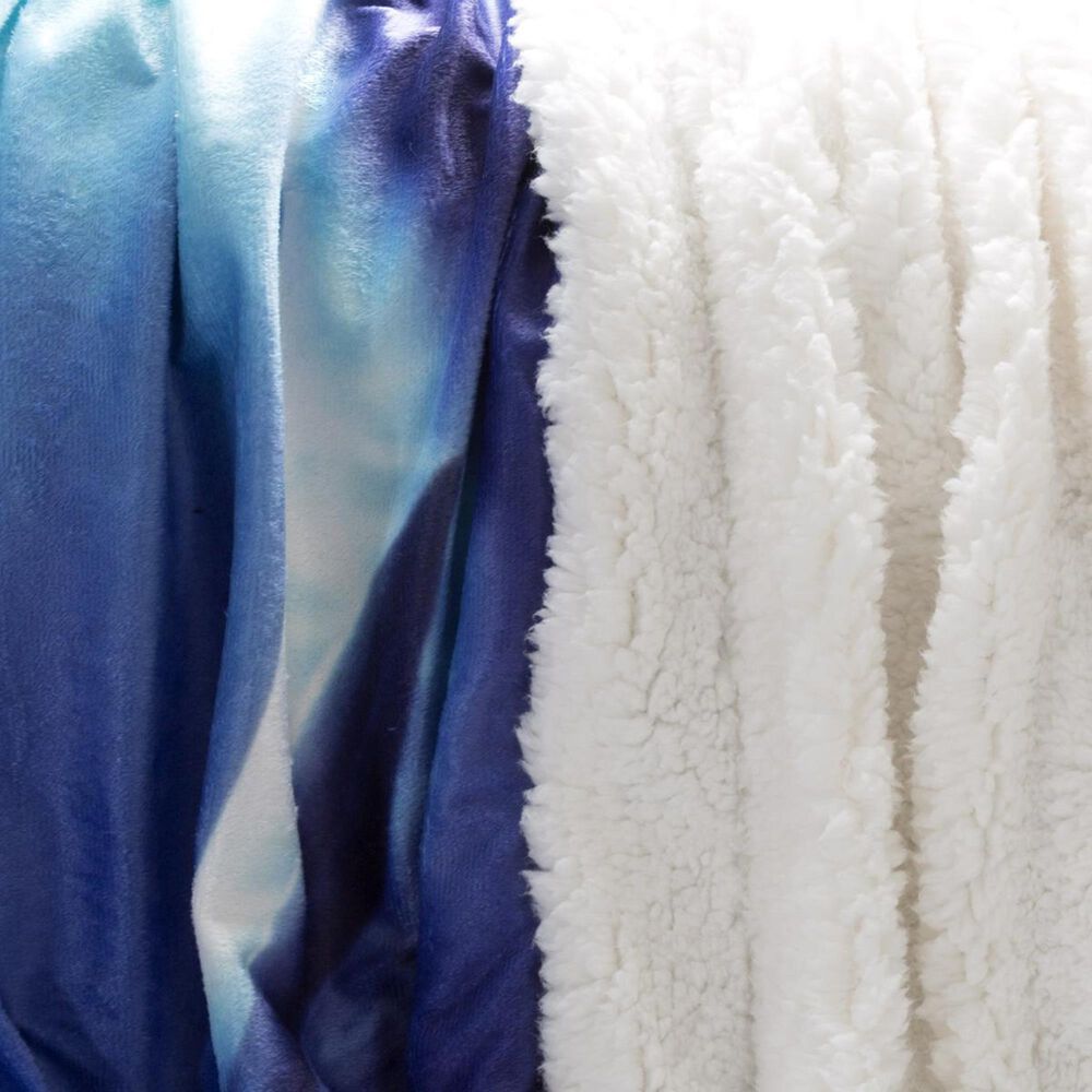 Timberlake Lavish Home Ocean Dolphin Pattern Fleece, , large