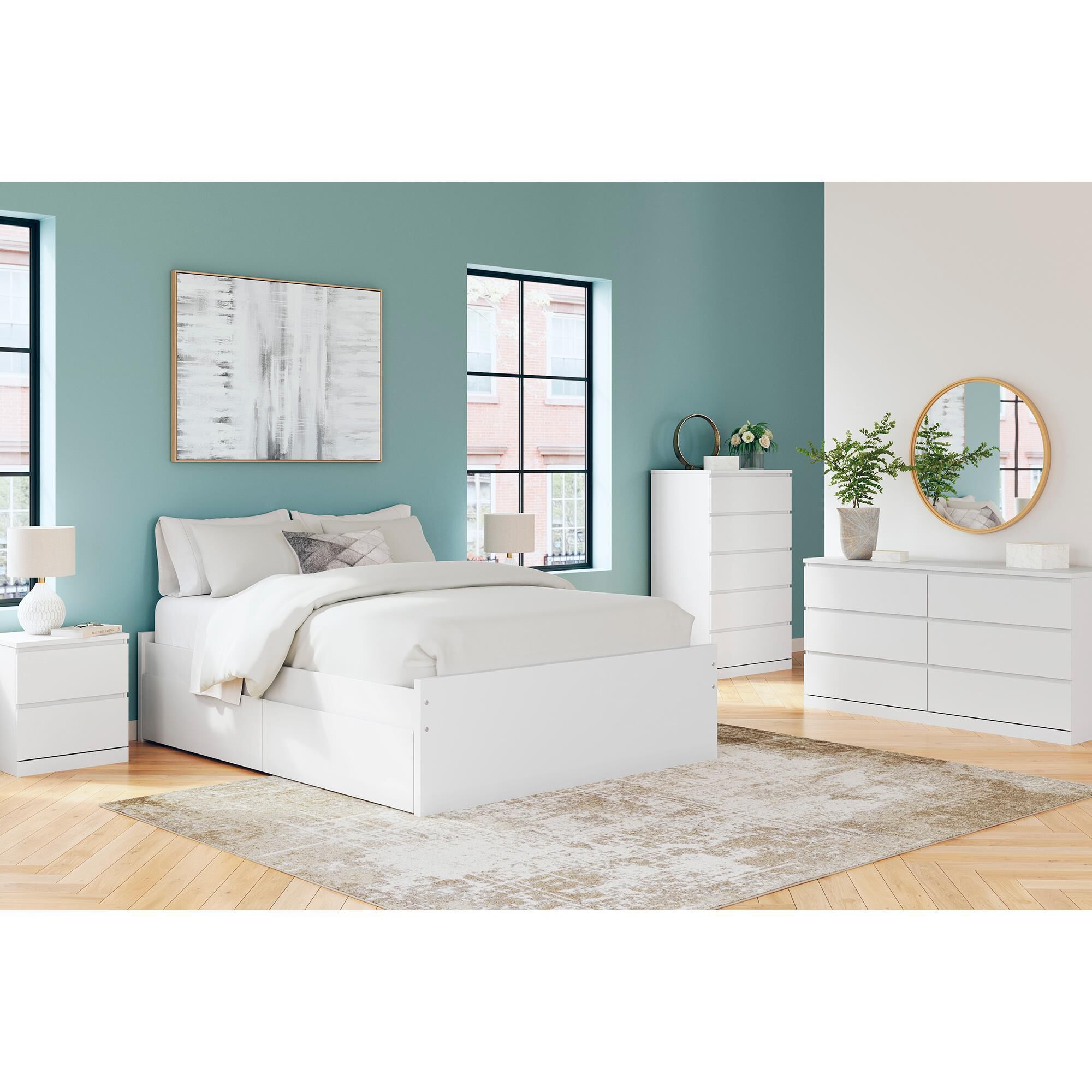 Ashley Onita 5-Drawer Chest in White