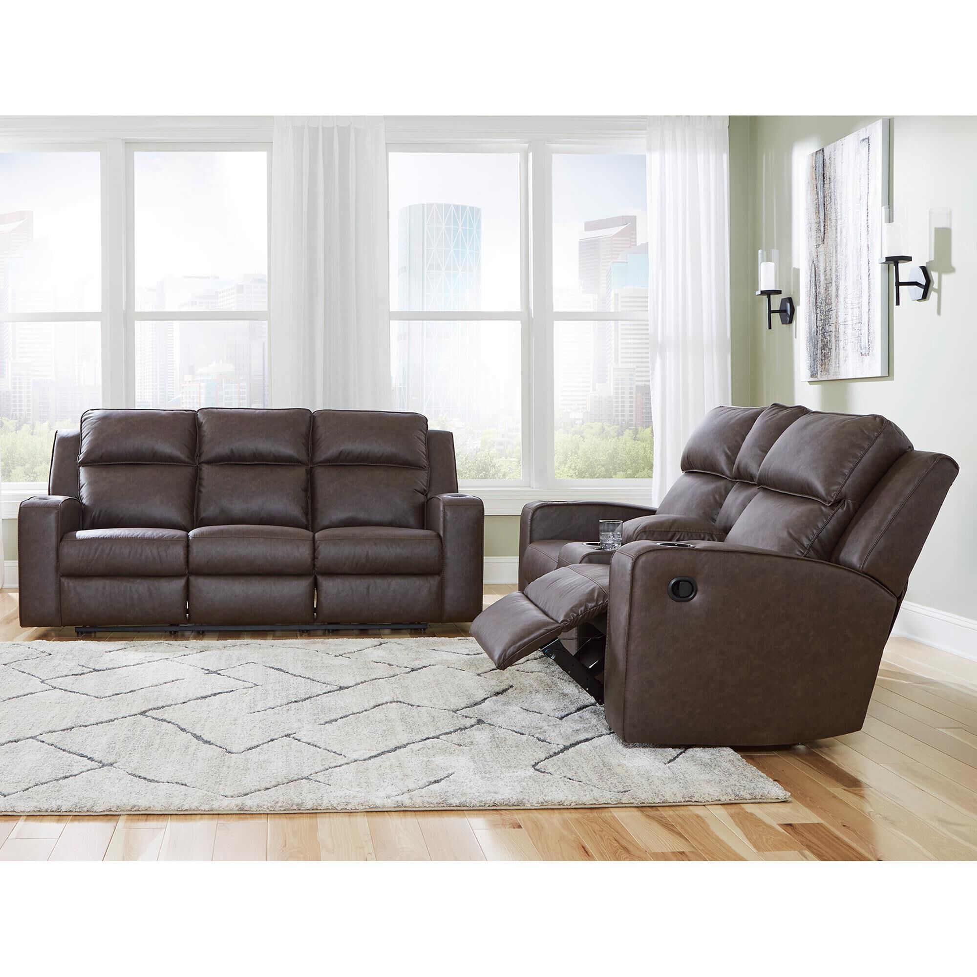 Ashley Lavenhorne 2-Piece Manual Reclining Living Room Set