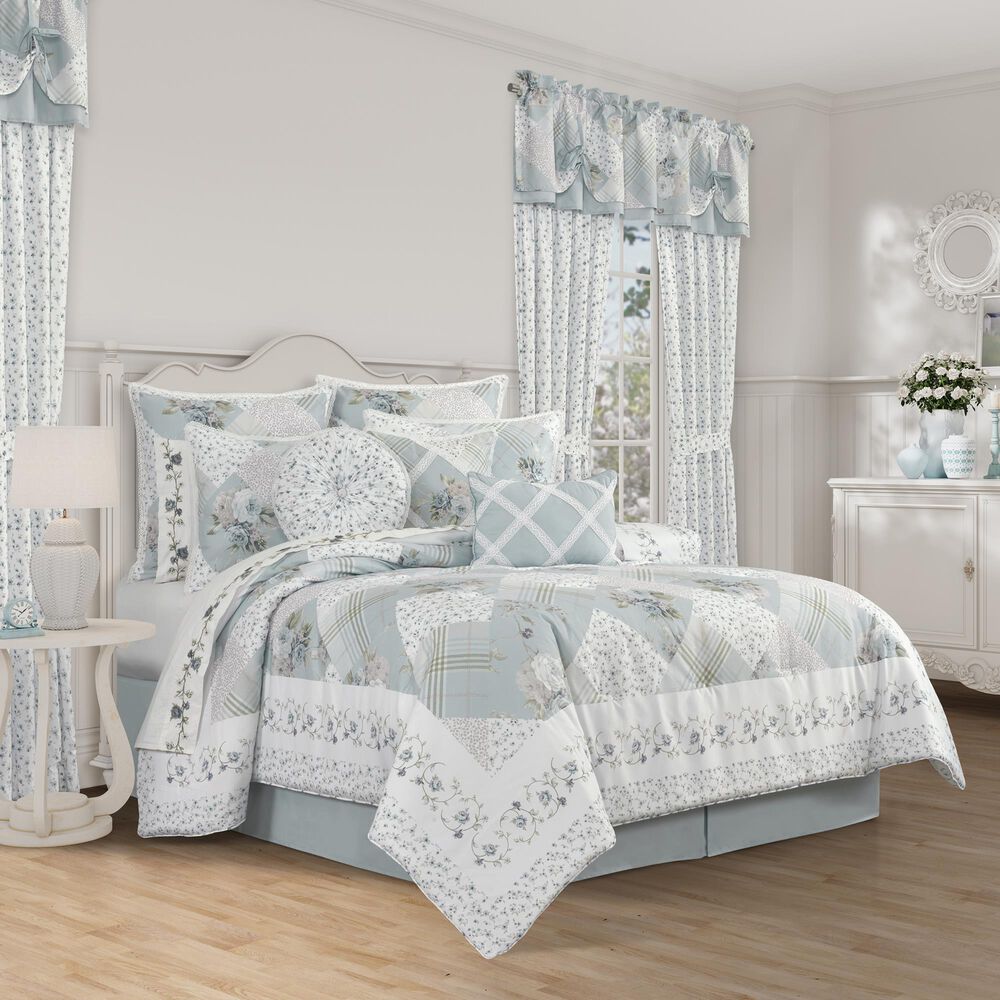 Royal Court Bungalow 4-Piece Full Comforter Set in Spa, , large