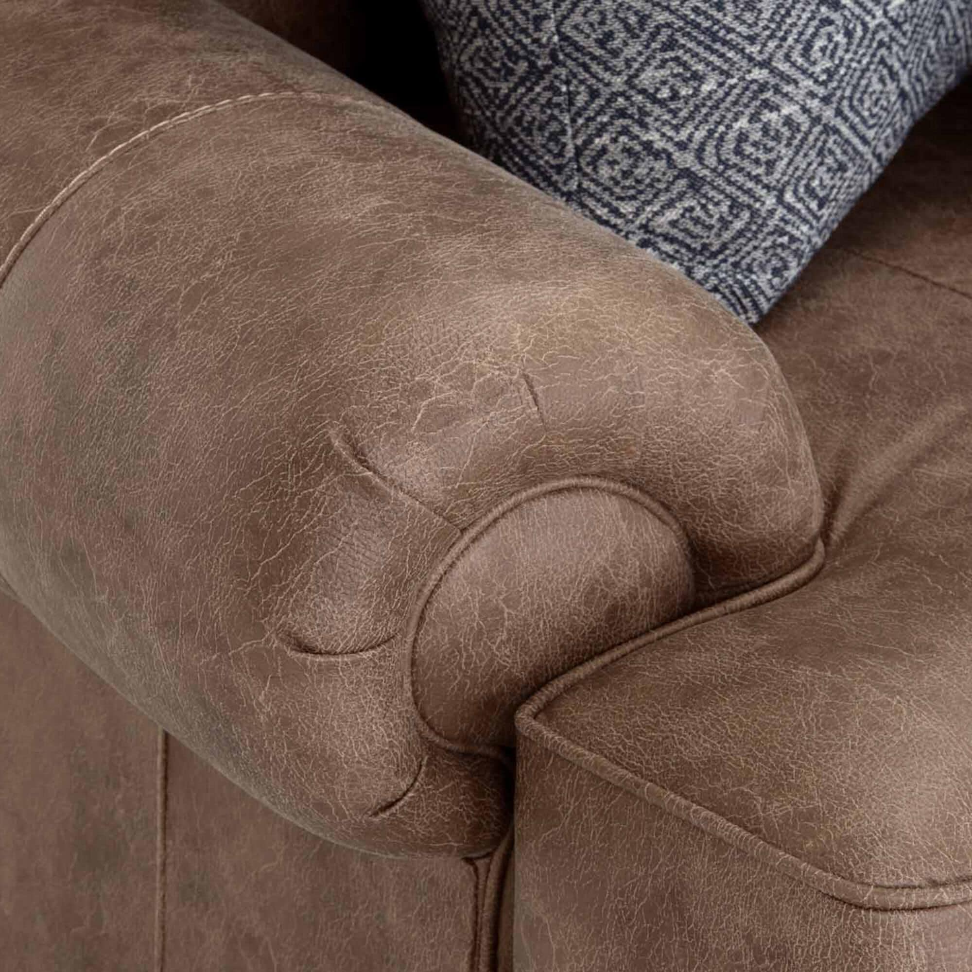 Moore Furniture Sicily Stationary Loveseat in Hazelnut