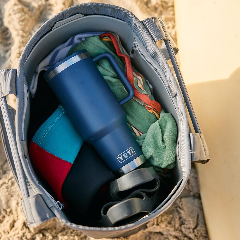 YETI Rambler 40 oz Travel Str Mug Navy, , large