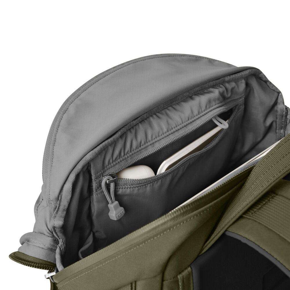 YETI Crossroads 22L Backpack in Olive, , large