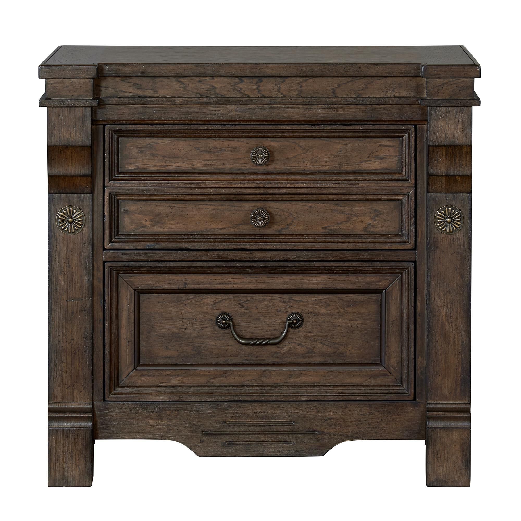 Sasha Lee Grand Teton 4 Piece King Storage Bedroom Set in Sasha Lee Grand Teton 4 Piece King Storage Bedroom Set in
