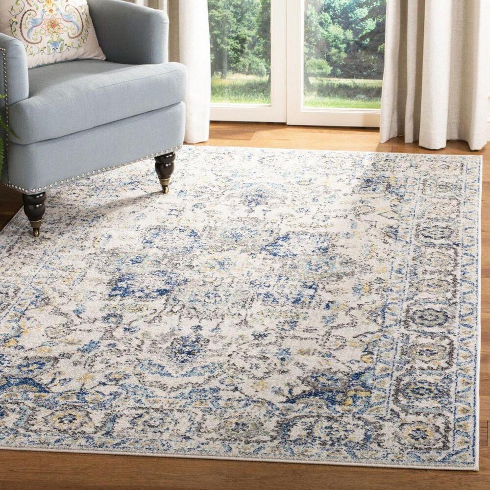 Safavieh Madison MAD603F 5&#39;1&quot; x 7&#39;6&quot; Grey and Ivory Area Rug, , large