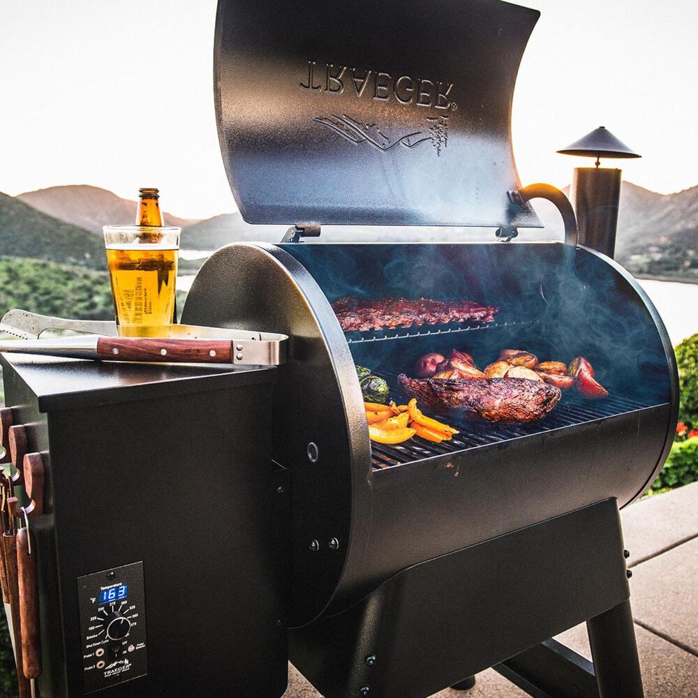 Traeger Grills Pro Series 22&quot; Pellet Grill in Bronze, , large
