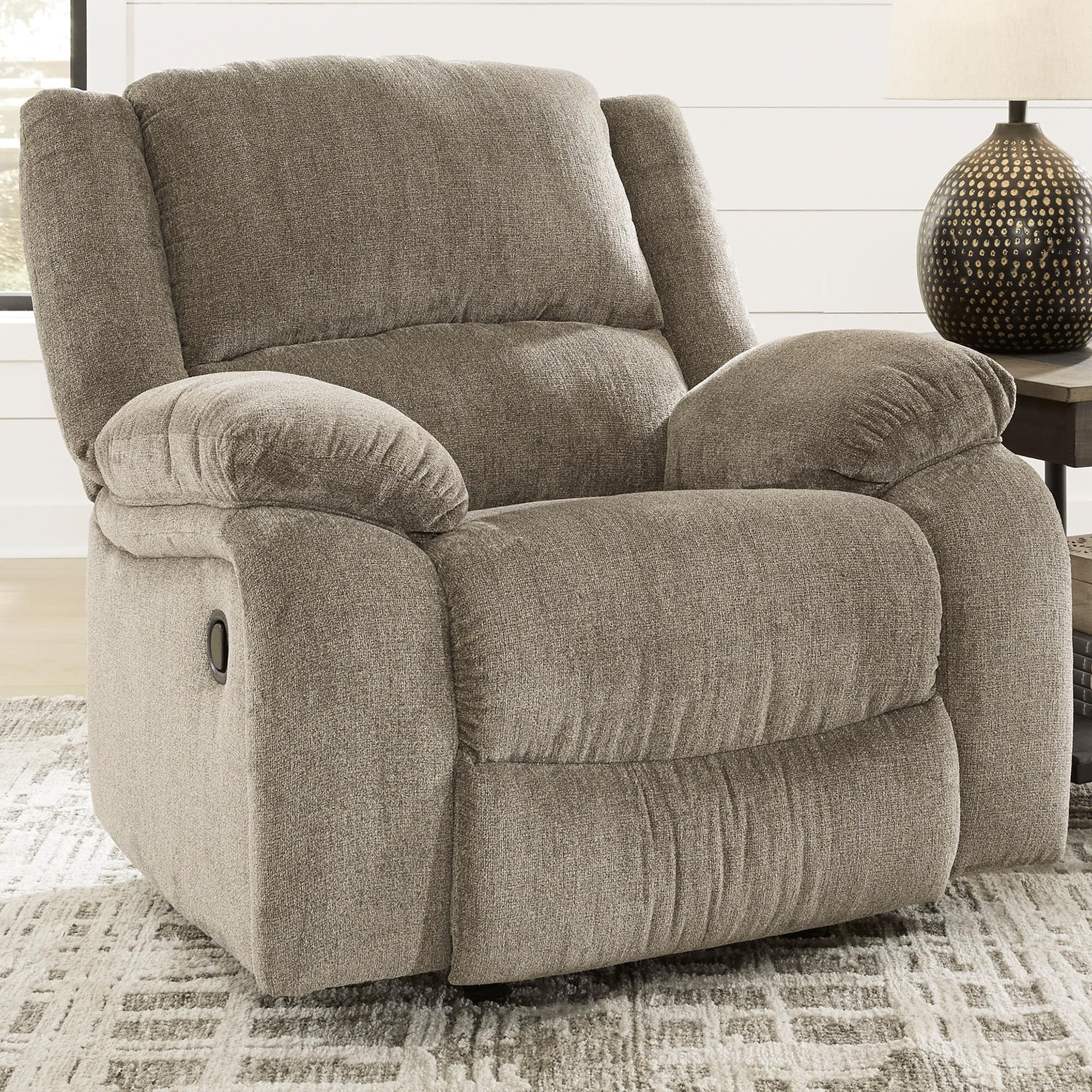 Signature Design by Ashley Draycoll Rocker Recliner in Pewter NFM