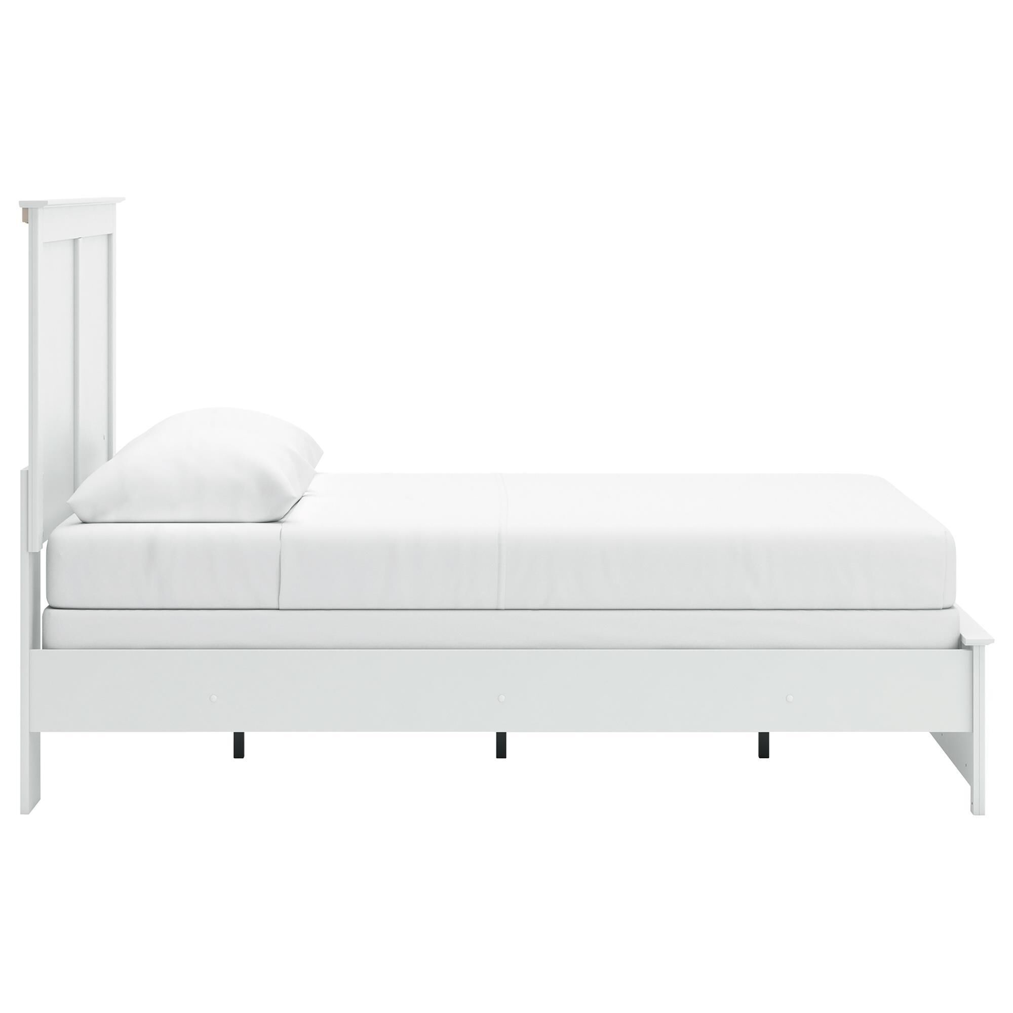 Ashley Bostwick Shoals 4-Piece Queen Panel Bedroom Set in White