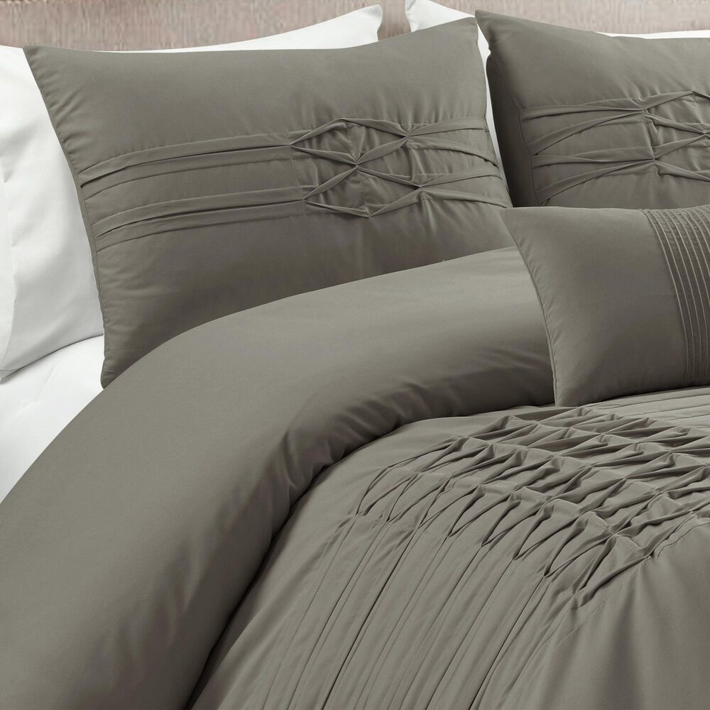 Triangle Home Fashions Arora Pleat 3-Piece Queen Comforter Set in Dark Gray, , large