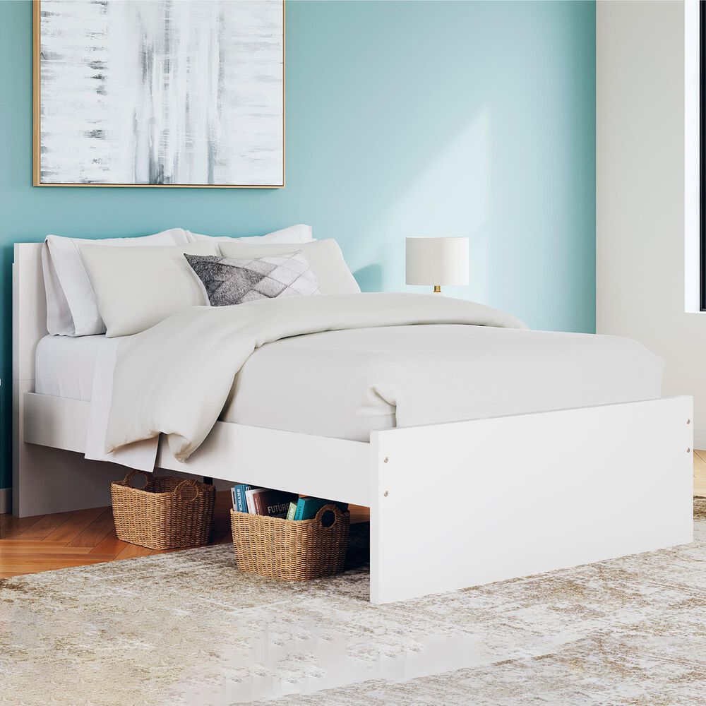 Ashley Onita Full Panel Platform Bed in White, , large