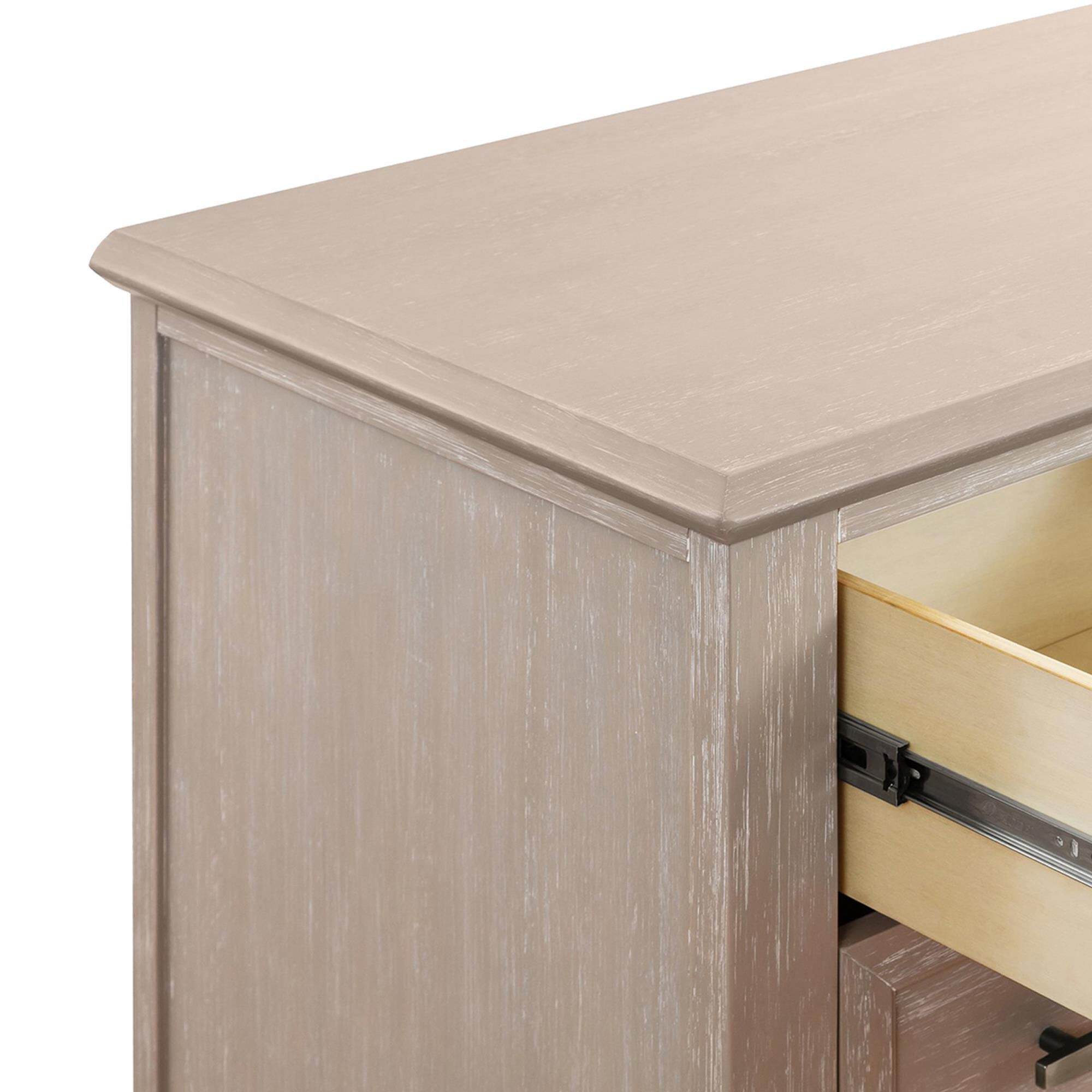 Franklin Ben Beckett 5 Drawer Chifforobe in Sandbar