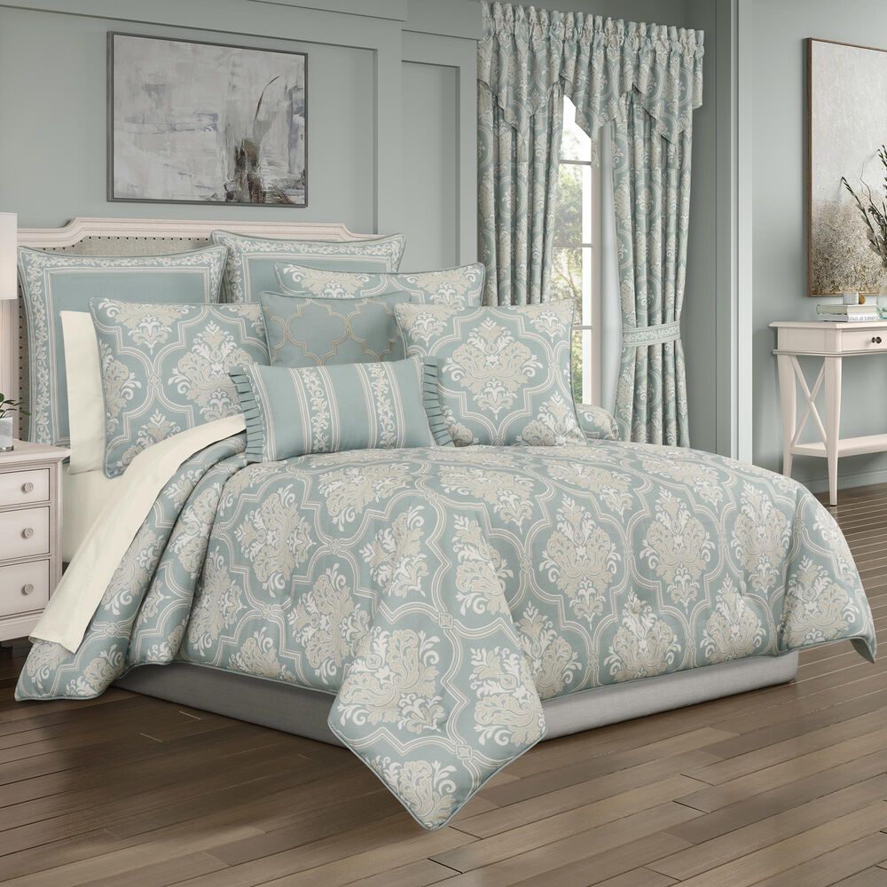 J. Queen New York Tranquility 3-Piece King/California King Comforter Set in Aqua, , large