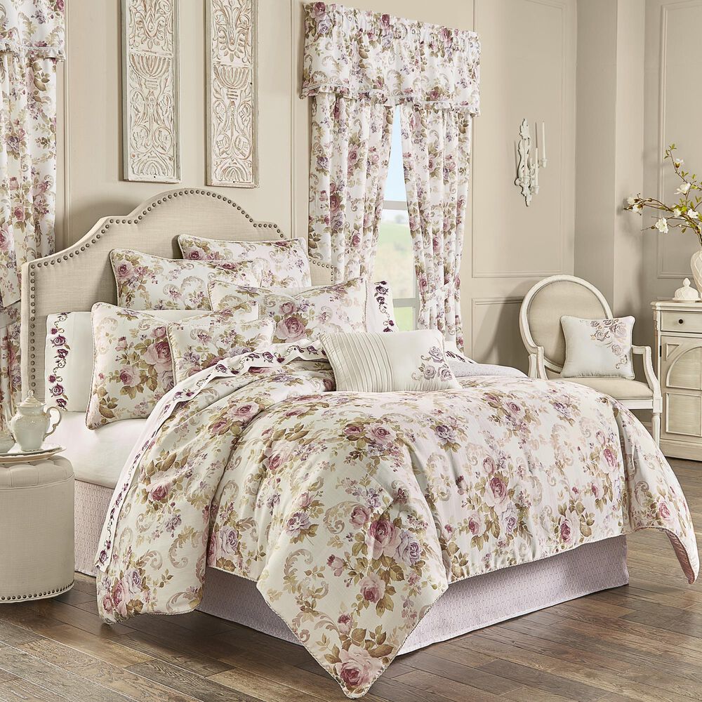 Royal Court Chambord 4-Piece King Comforter Set in Lavender, , large