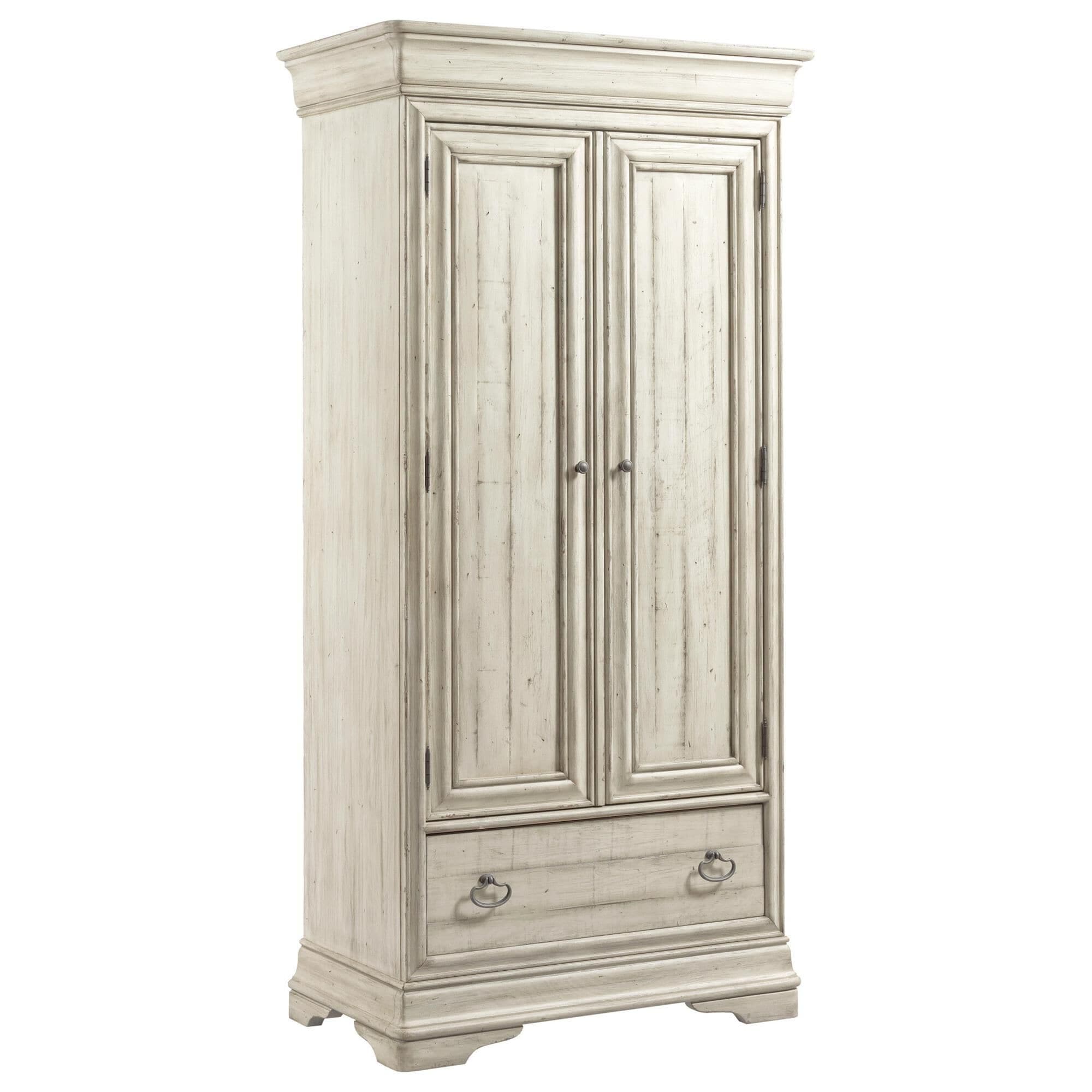 Armoire outlet under $200