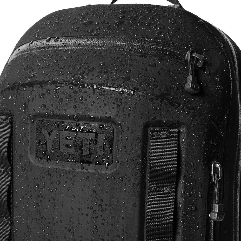 YETI Cayo 15L Backpack in Black, , large