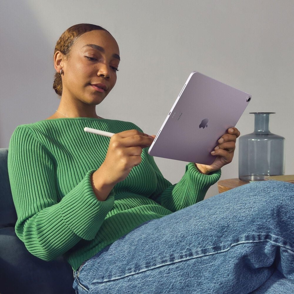 Apple iPad Air 11-Inch M2 chip with Wi-Fi only - 128GB in Starlight, , large