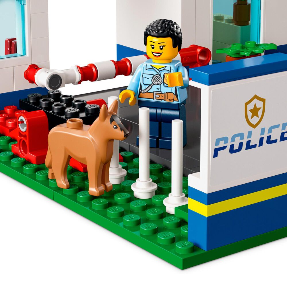 LEGO City Police Station Building Set, , large