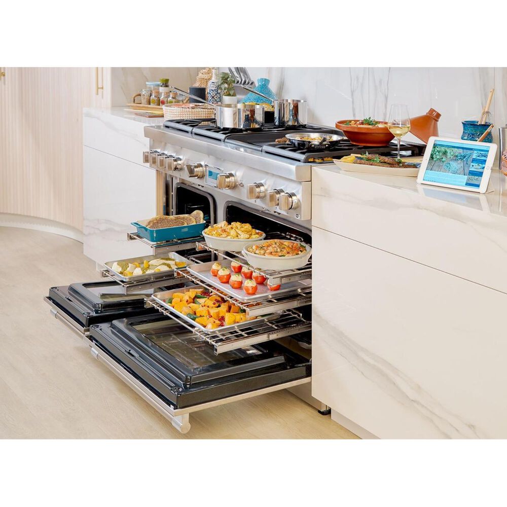 Thermador 4.4 Cu. Ft. Dual Fuel Range with Standard Depth in Stainless Steel, , large
