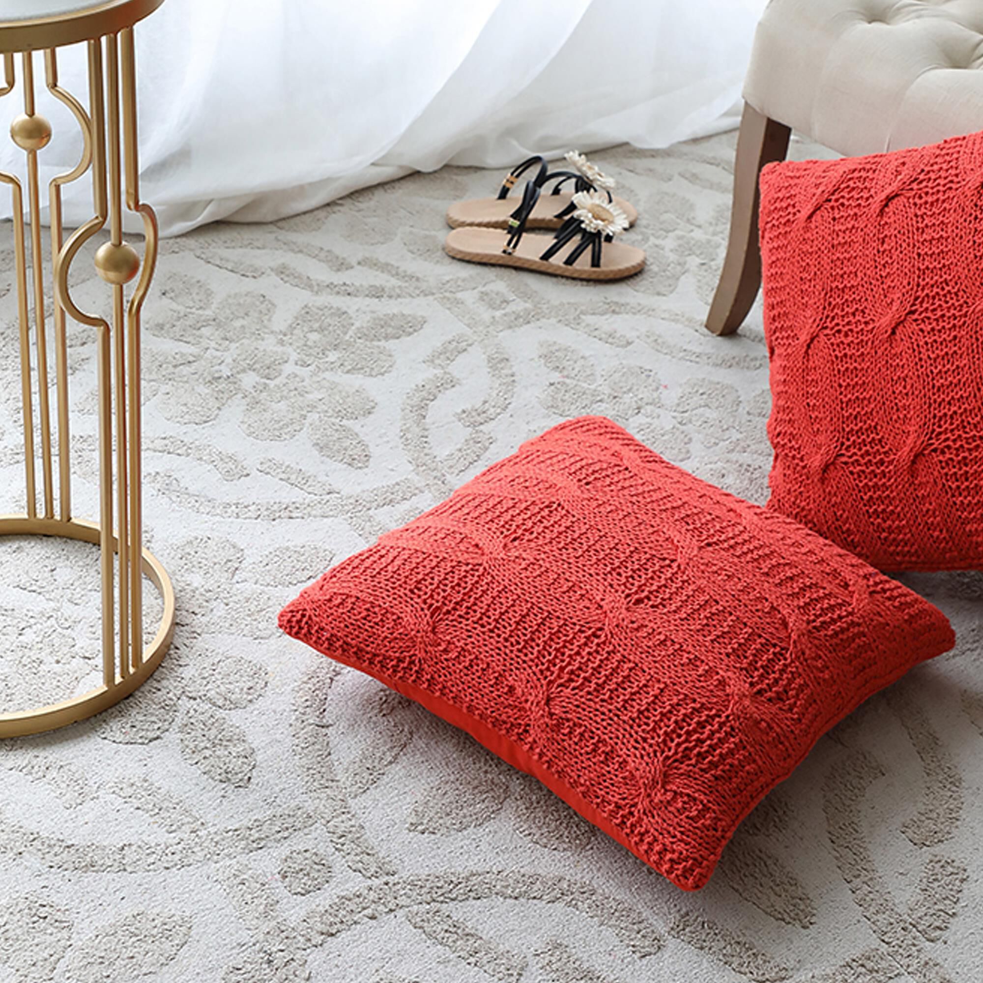 Red cable knit throw pillows shop
