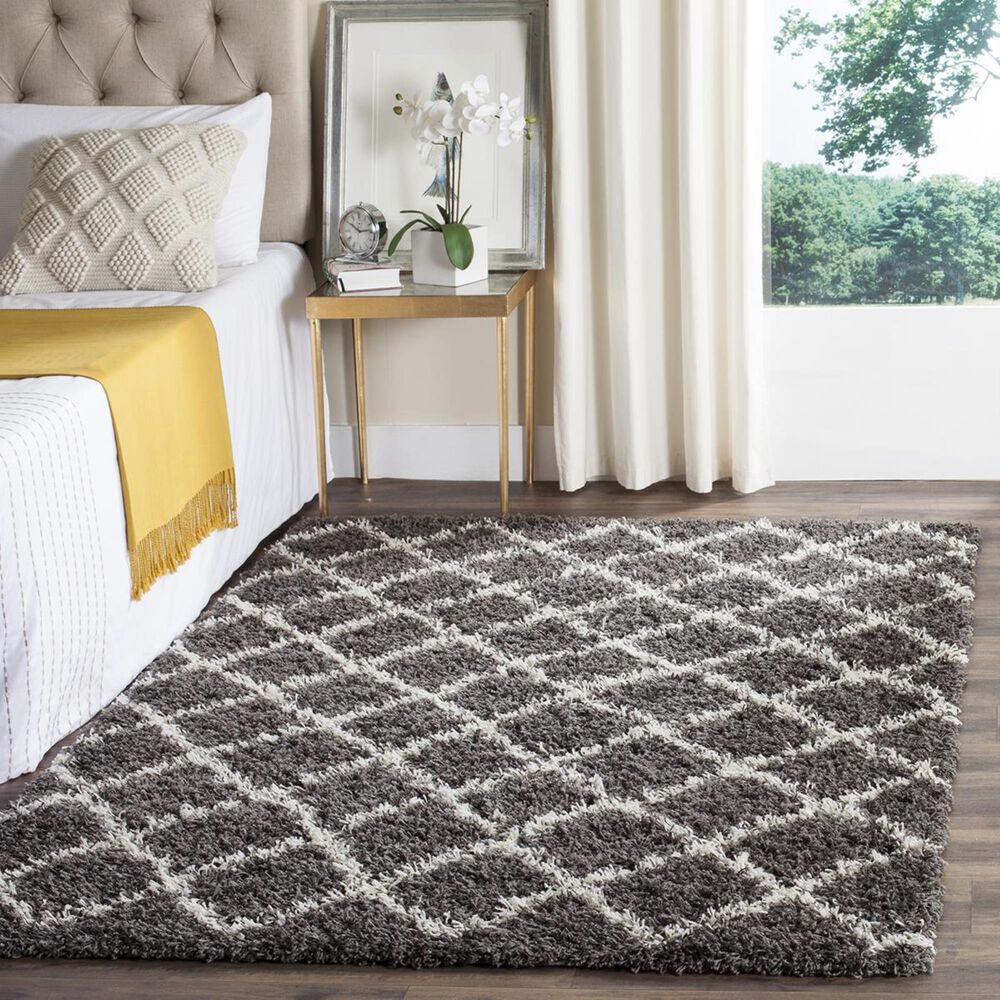 Safavieh Dallas Shag SGD258A-4 4" x 6" Dark Grey/Ivory Area Rug, , large
