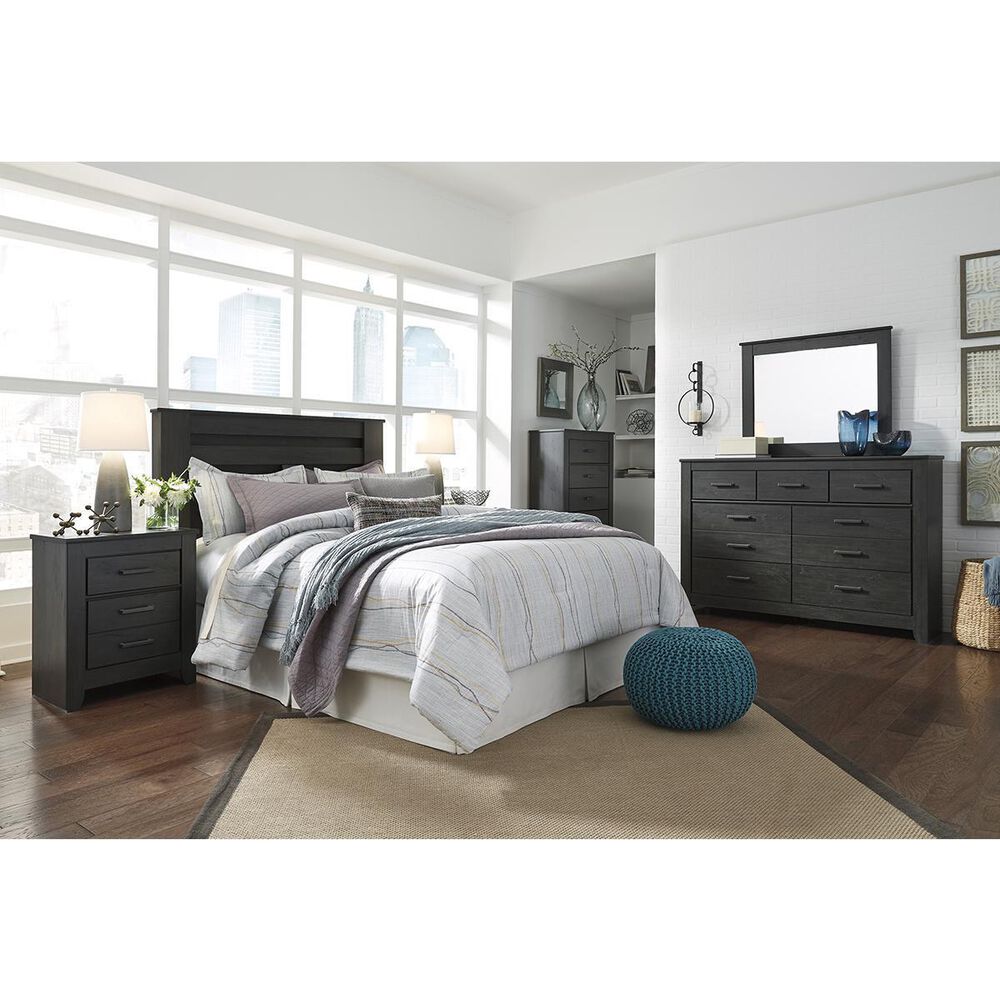 Ashley Brinxton 5 Drawer Chest in Charcoal, , large