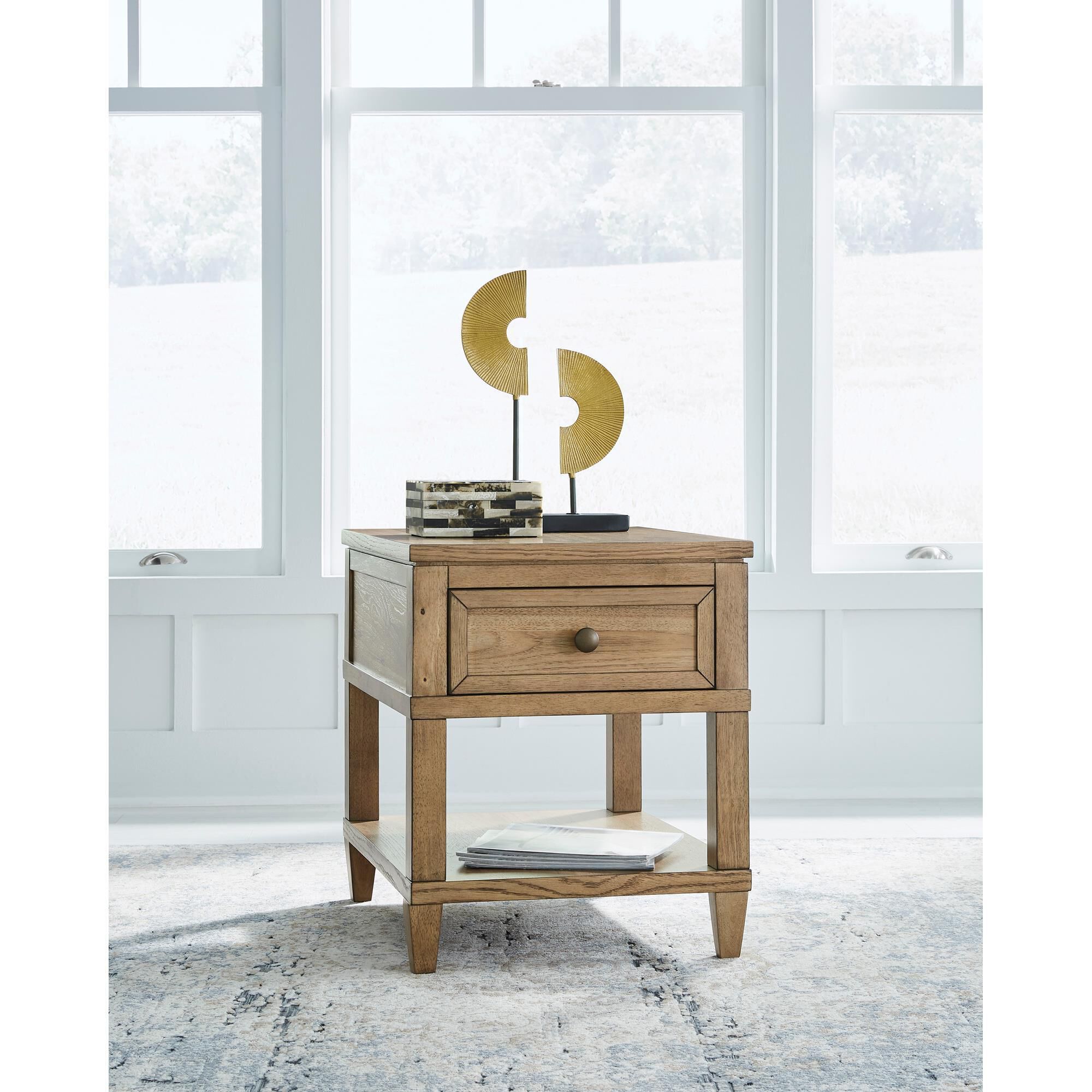 Ashley Sharlance End Table - Thumbnail 4