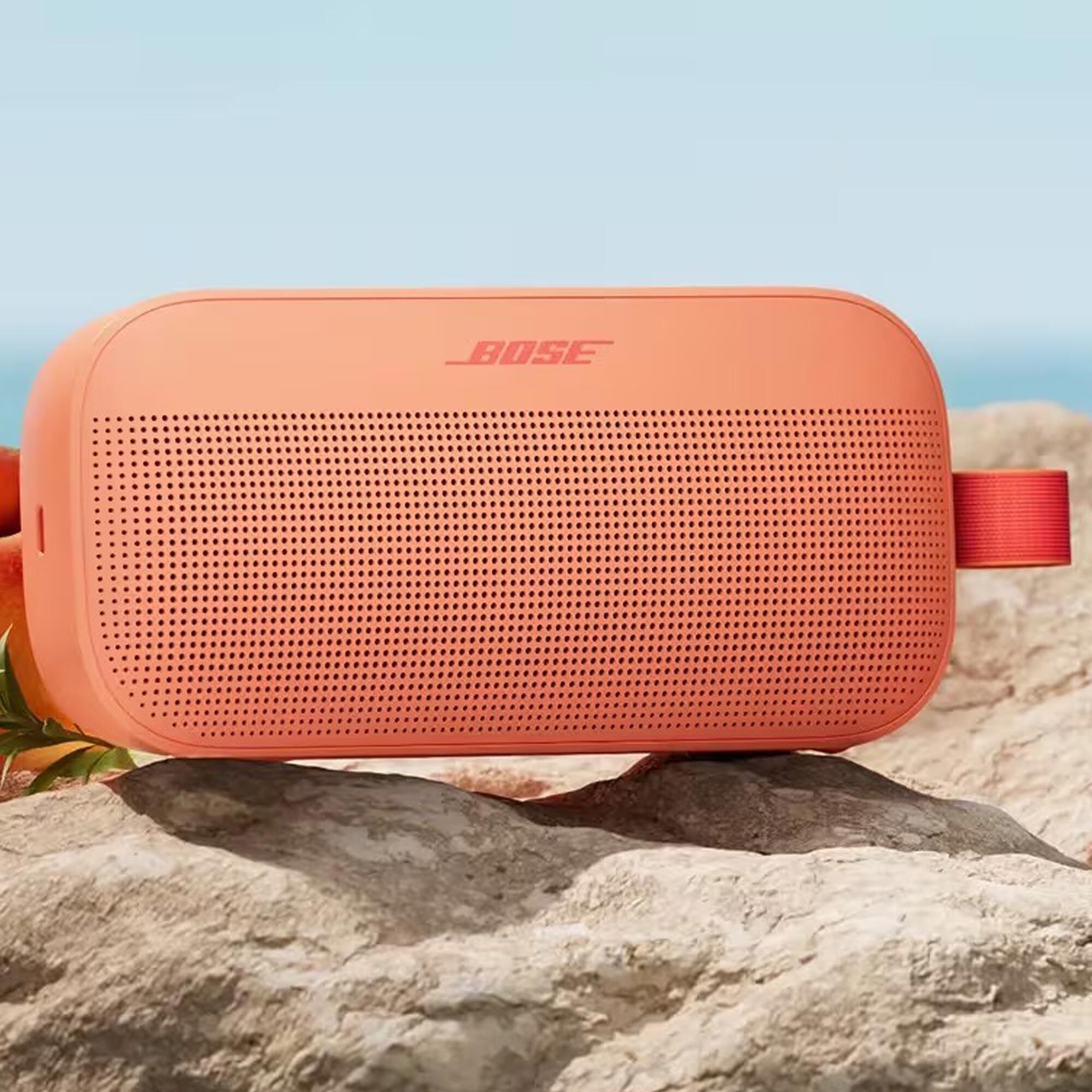 Bose SoundLink Flex Portable Speaker 2nd Gen in Sunset Peach