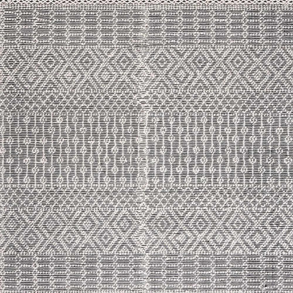 Safavieh Natura NAT852Z 4&#39; x 6&#39; Ivory and Black Area Rug, , large