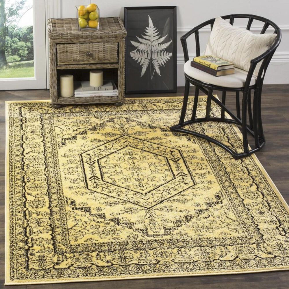 Safavieh Adirondack ADR108H 5"1" x 7"6" Gold and Black Area Rug, , large