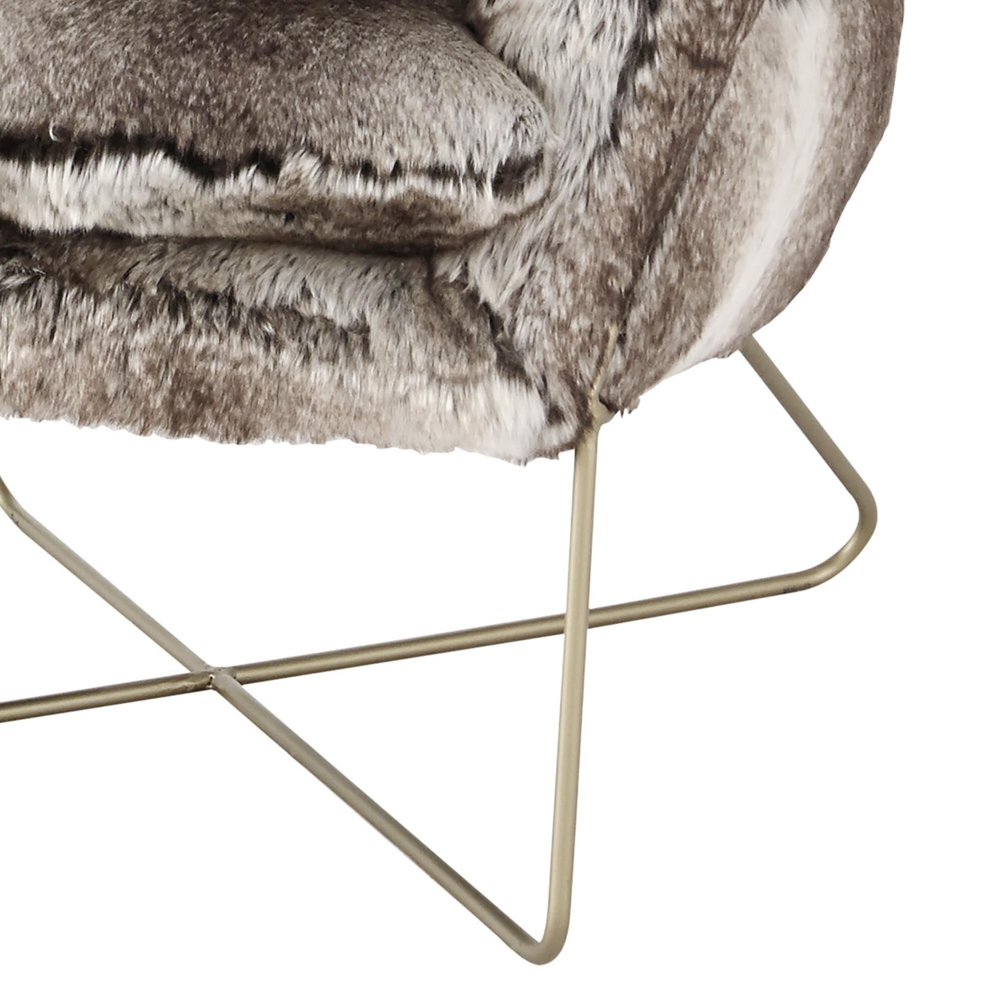 Wildau hot sale accent chair
