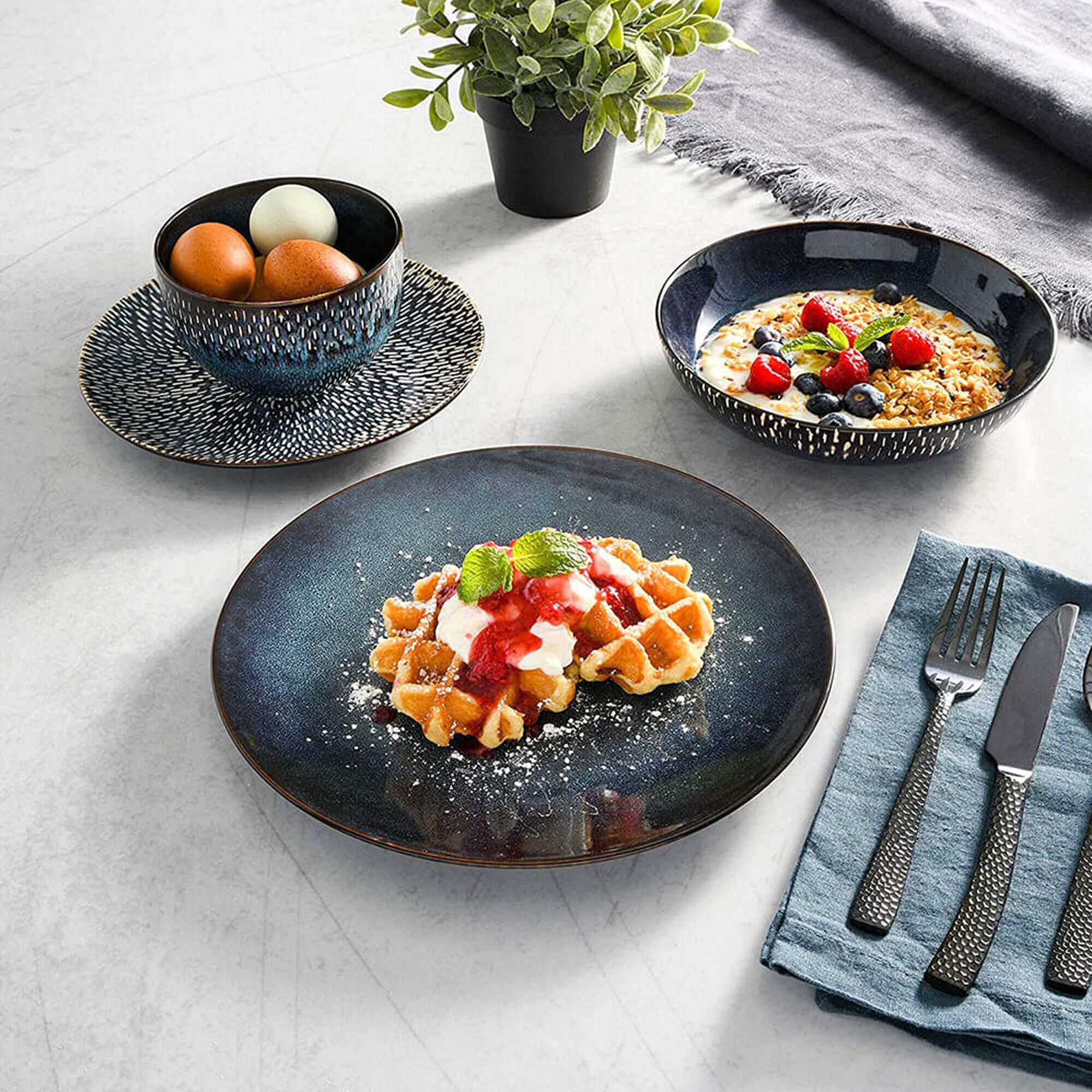 Cobalt dinnerware store