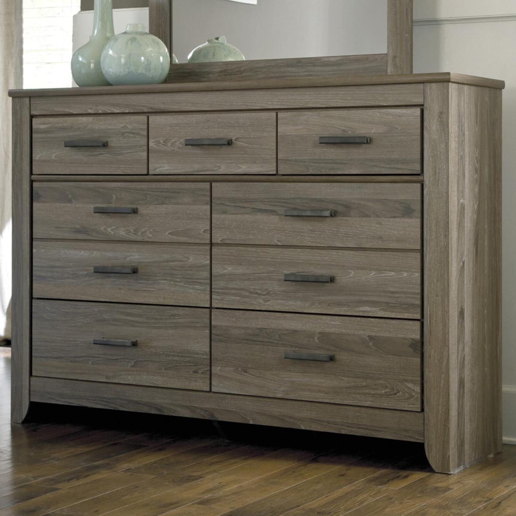 Ashley Zelen 7 Drawer Dresser in Warm Gray