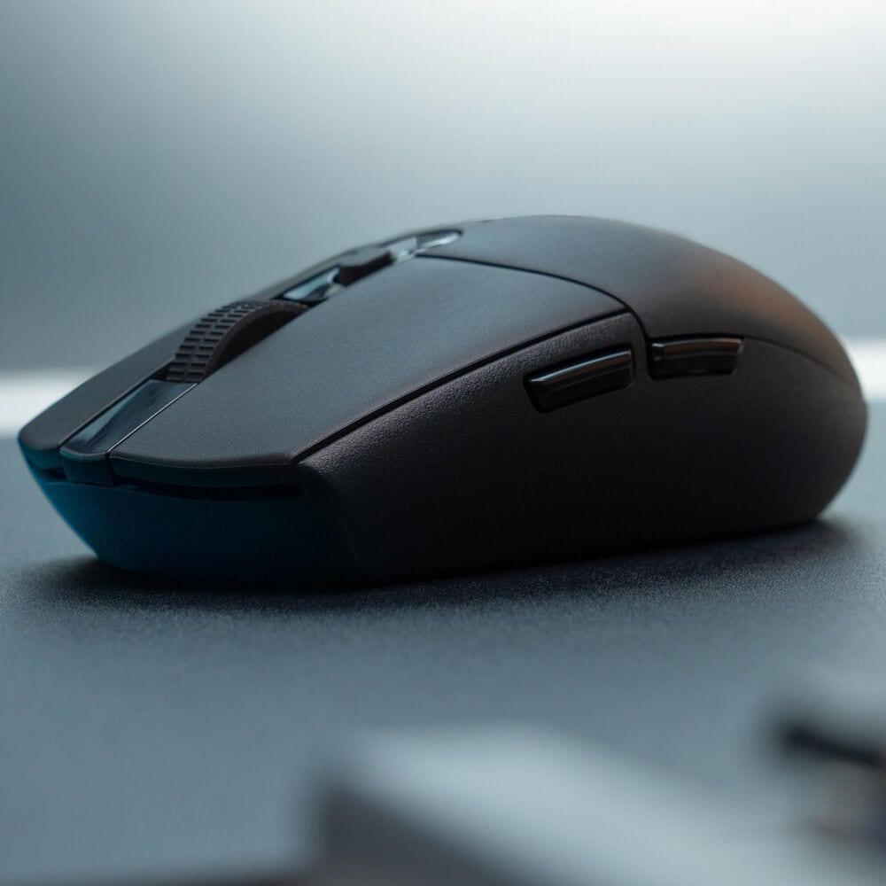 Logitech G Series G305 Lightspeed Wireless Gaming Mouse in Black, , large
