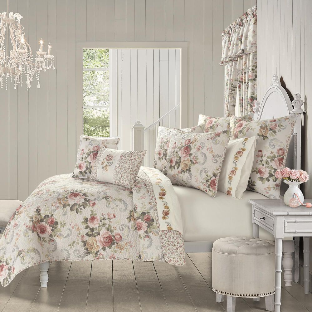 J. Queen New York Chablis 2-Piece Twin/Twin XL Quilt Set in Rose Gold, , large