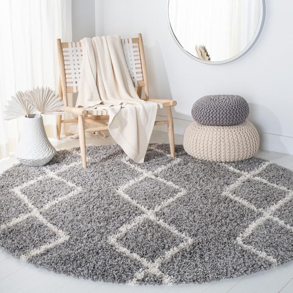 Safavieh Venus Shag VNS682J 6&#39;7&quot; Round Grey and Ivory Area Rug, , large