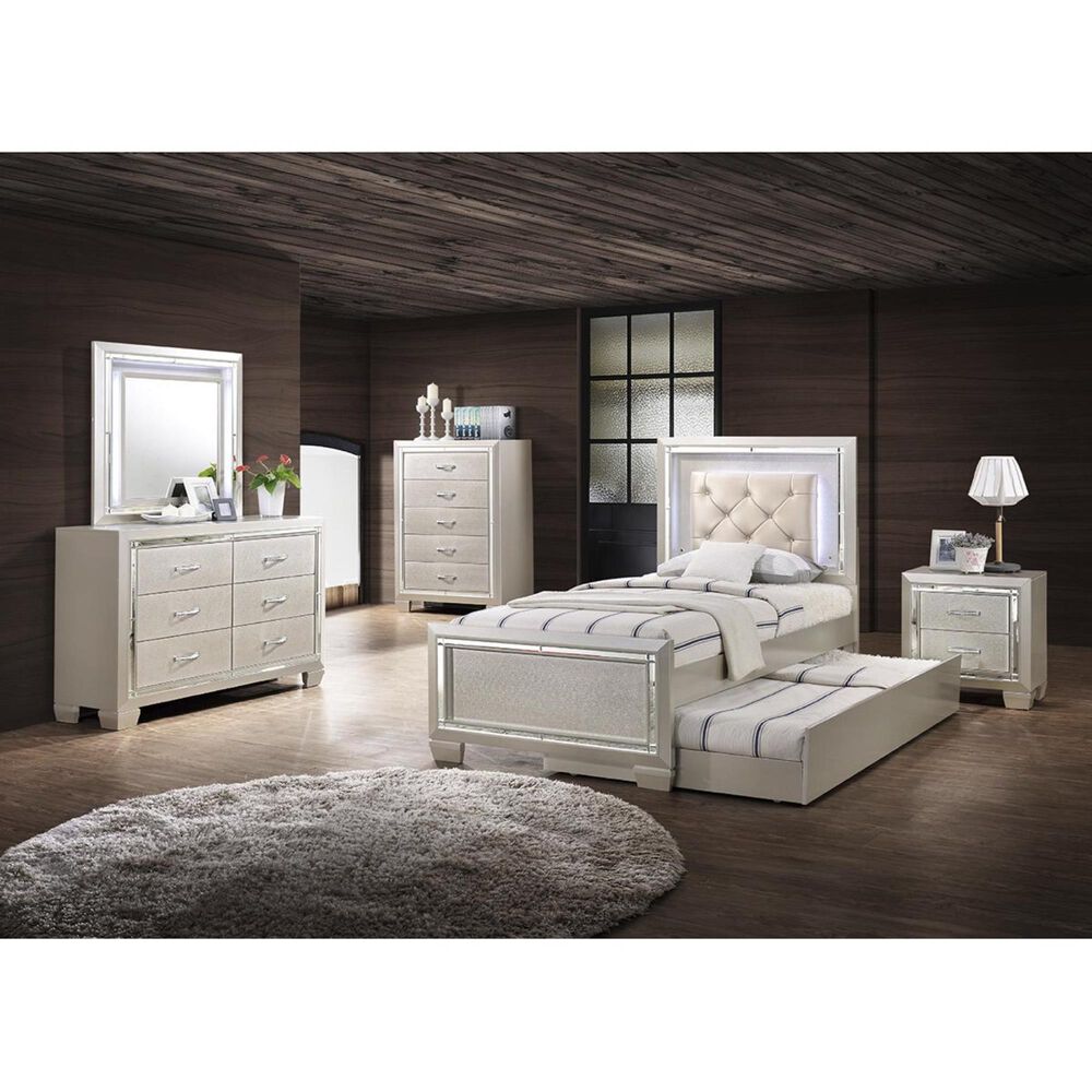 Mayberry Hill Platinum Youth Dresser in Platinum, , large