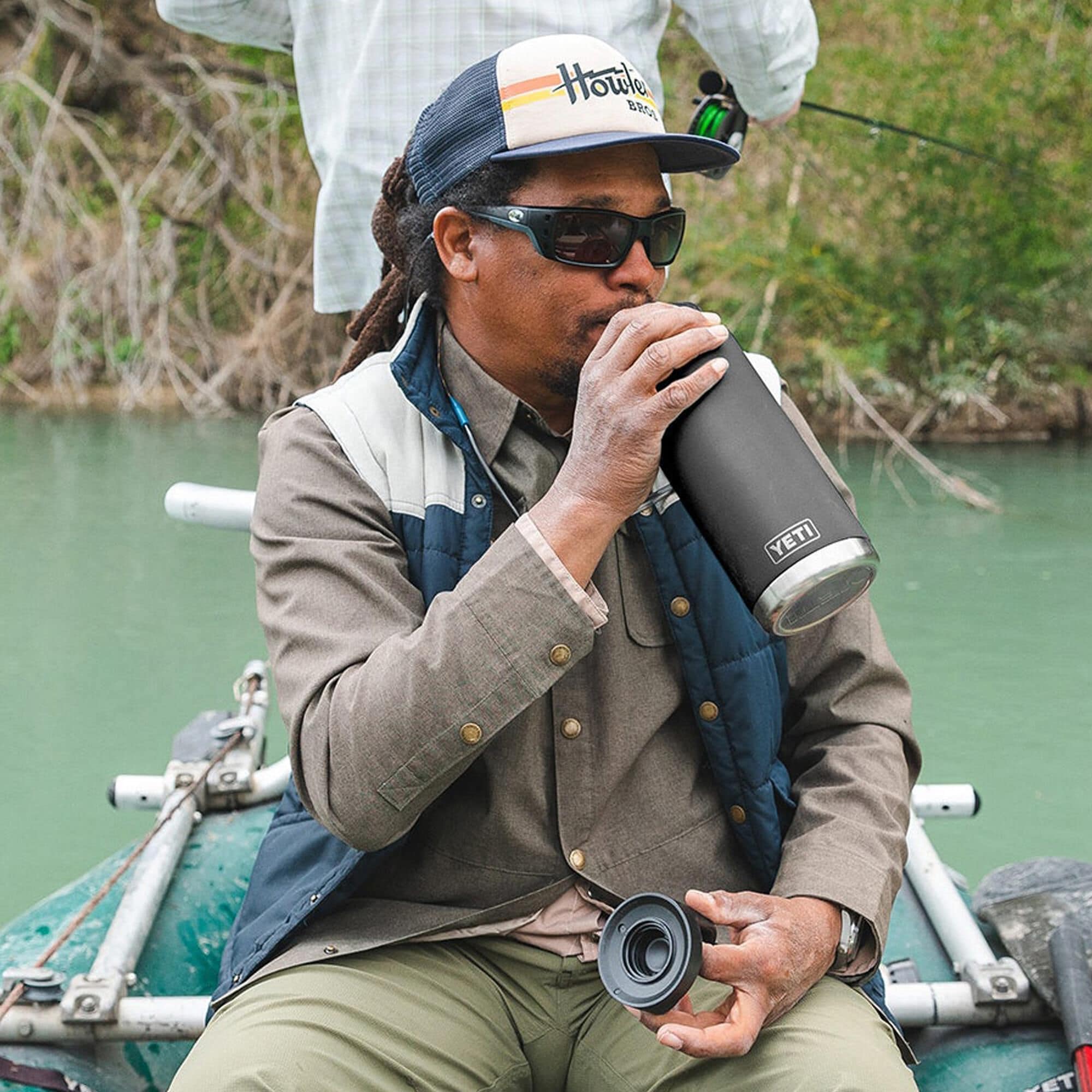 YETI Rambler 36 Oz Water Bottle with Chug Cap in Charcoal NFM
