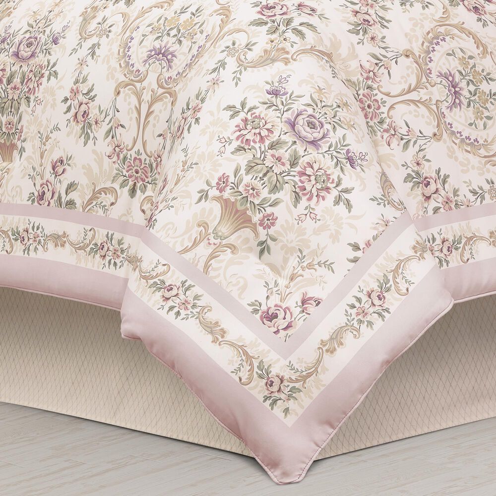 J. Queen New York Avant Garden 4-Piece California King Comforter Set in Blush, , large