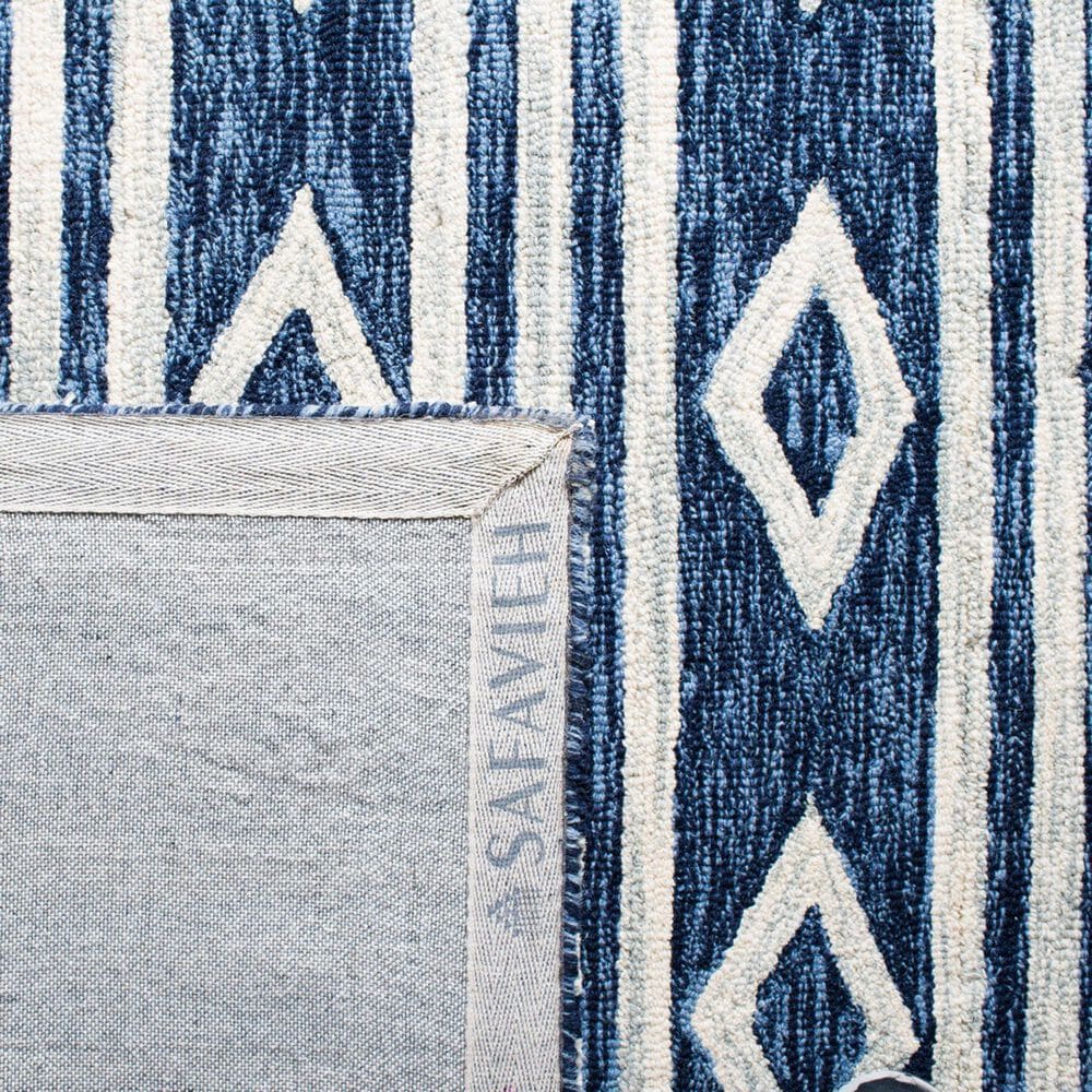 Safavieh Micro-Loop MLP153N 2&#39;3&quot; x 7&#39; Navy and Ivory Runner, , large