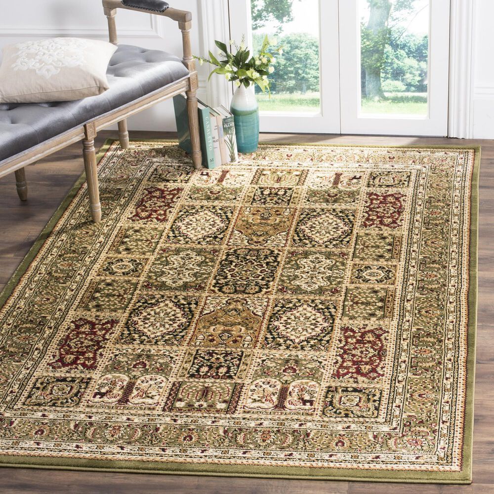 Safavieh Lyndhurst 8&#39; x 11&#39; Multicolor and Green Area Rug, , large