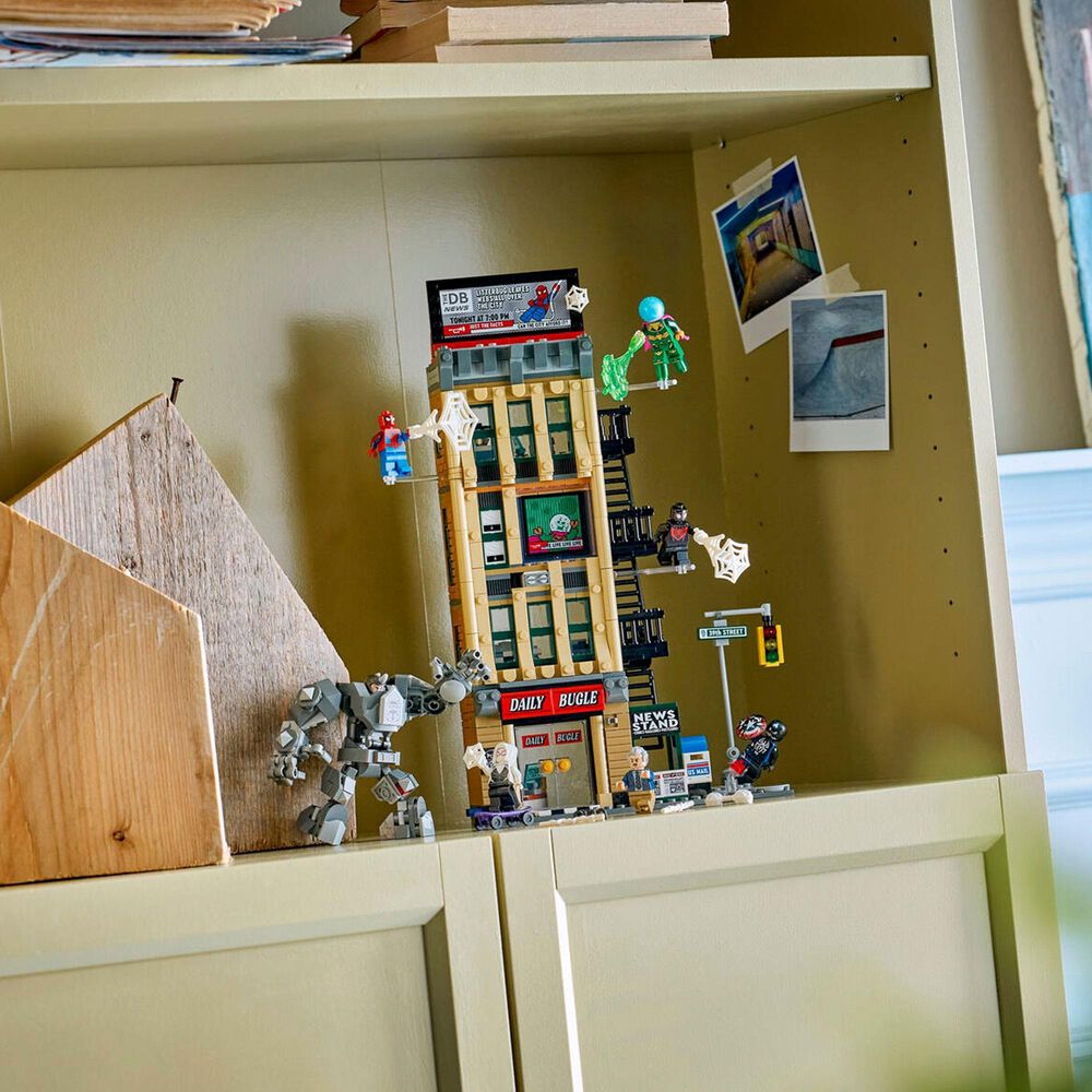 LEGO Marvel Spider-Man vs. Mysterio - The Daily Bugle Building Set, , large