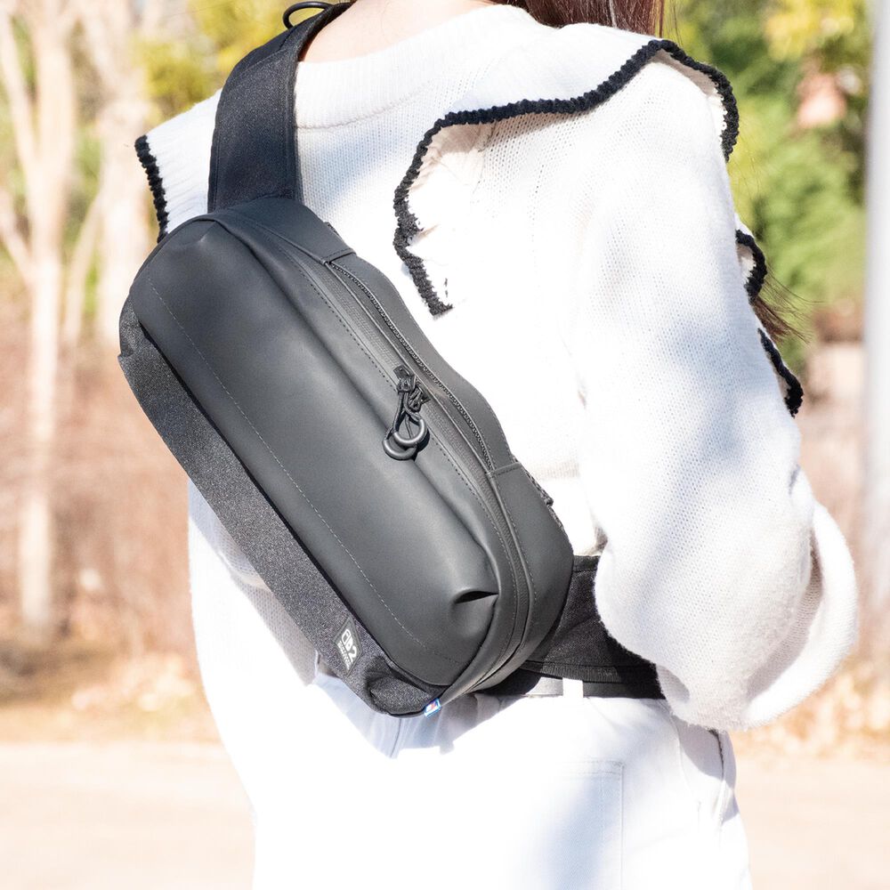 Hori Adventure Pack Shoulder Bag for Nintendo Switch 2 in Black, , large