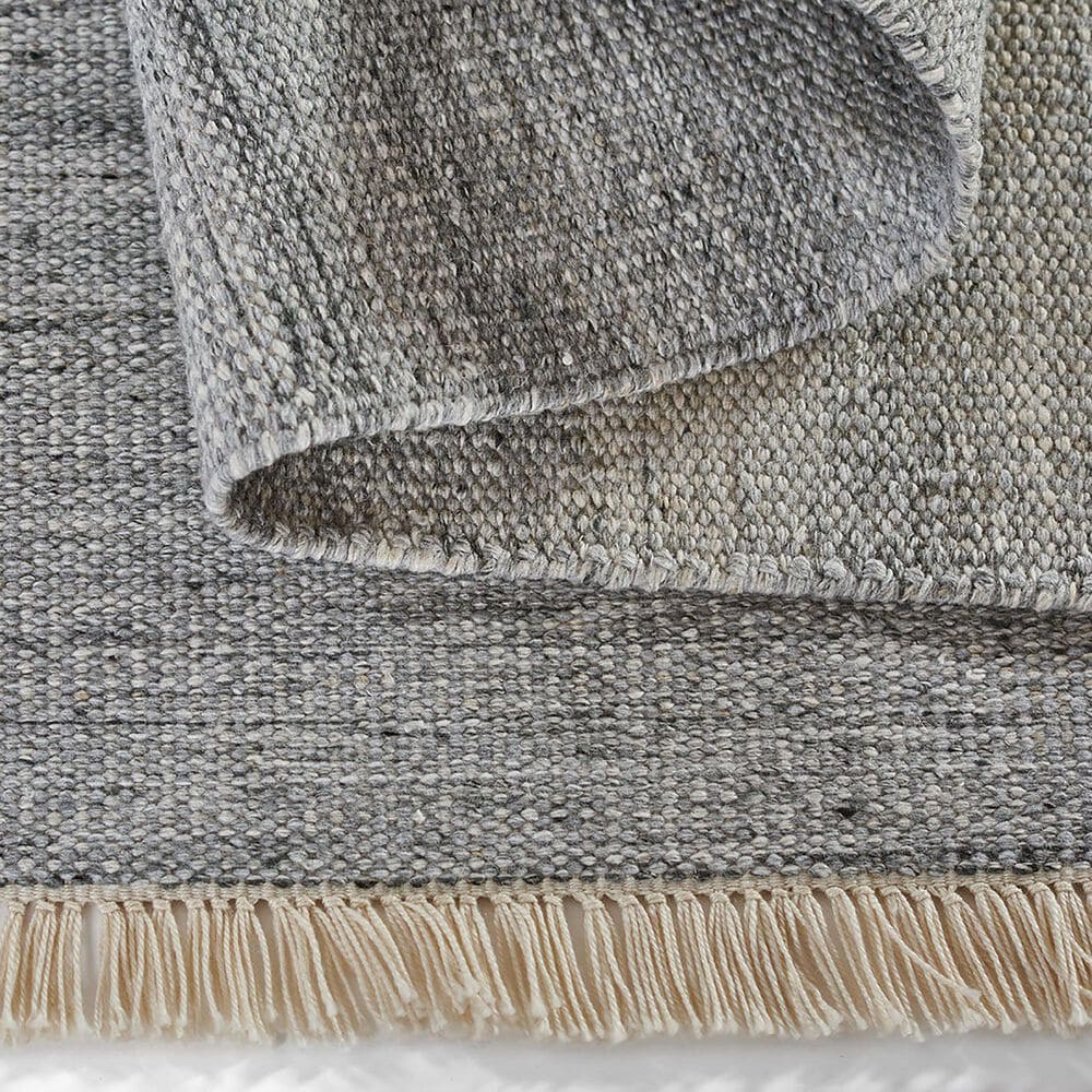 Momeni Cove 5&#39; x 8&#39; Silver Indoor/Outdoor Area Rug, , large