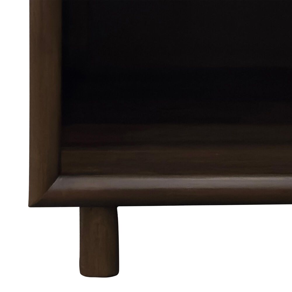 Mayberry Hill Brisbane End Table in Brown, , large