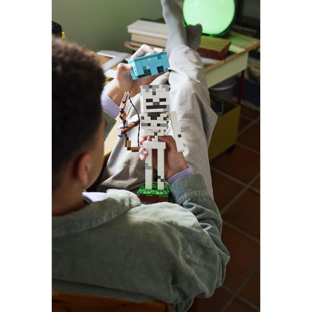 LEGO Minecraft The Skeleton Building Set, , large