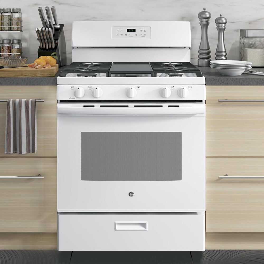 GE Appliances 5.0 Cu. Ft. Freestanding Gas Range in White, , large
