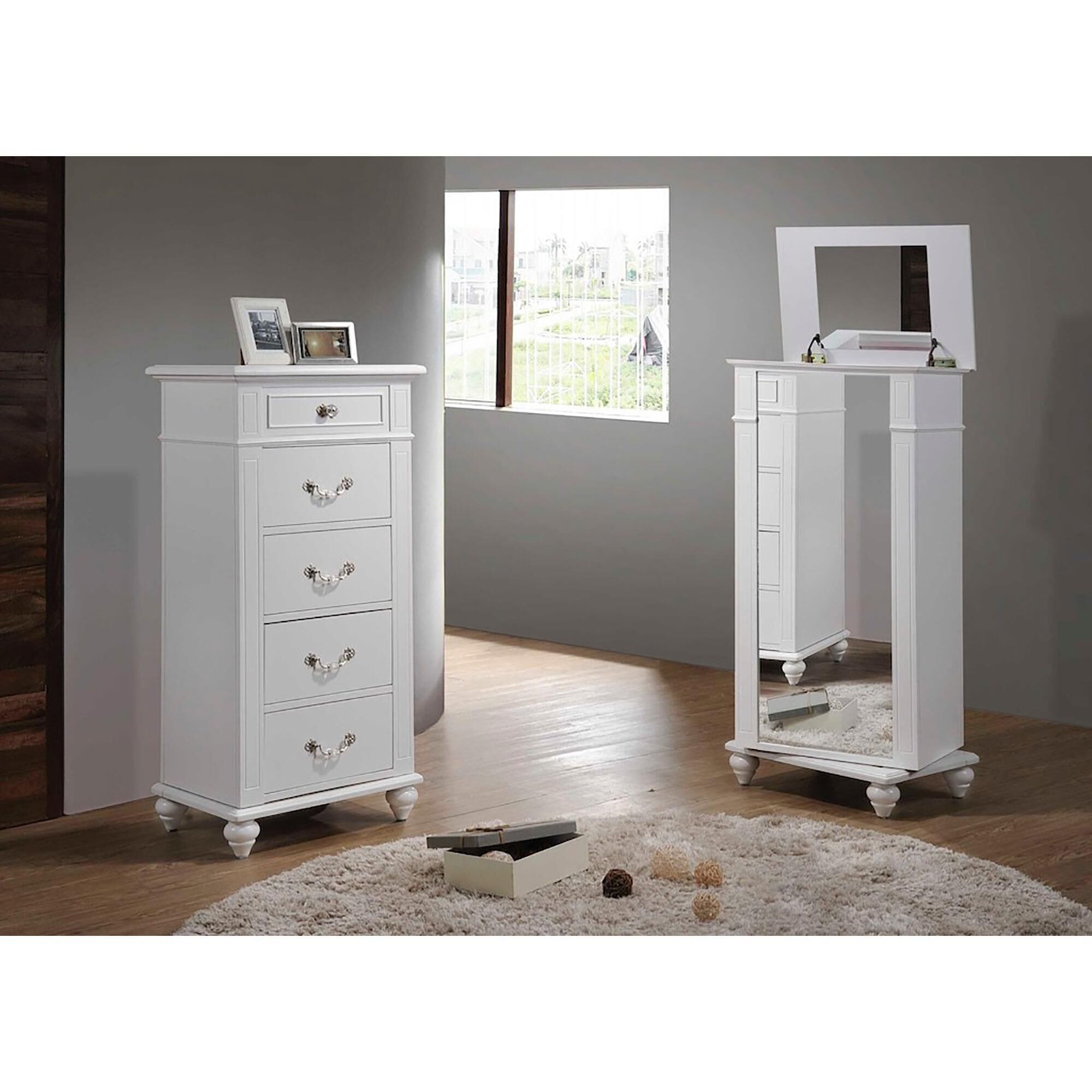 Mayberry Hill Alana 5-Drawer Chest in White Lacquer